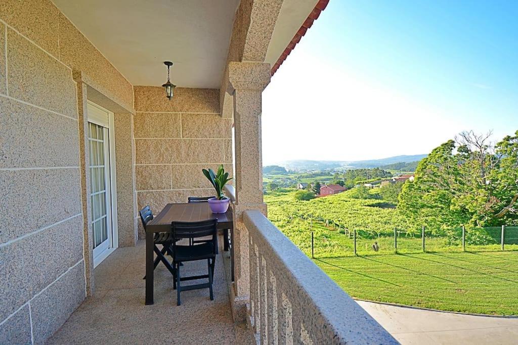 Duplex Da Pedra E Da Auga Apartment Meis Luaran gambar